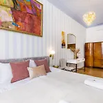 Bob Elite Apartments